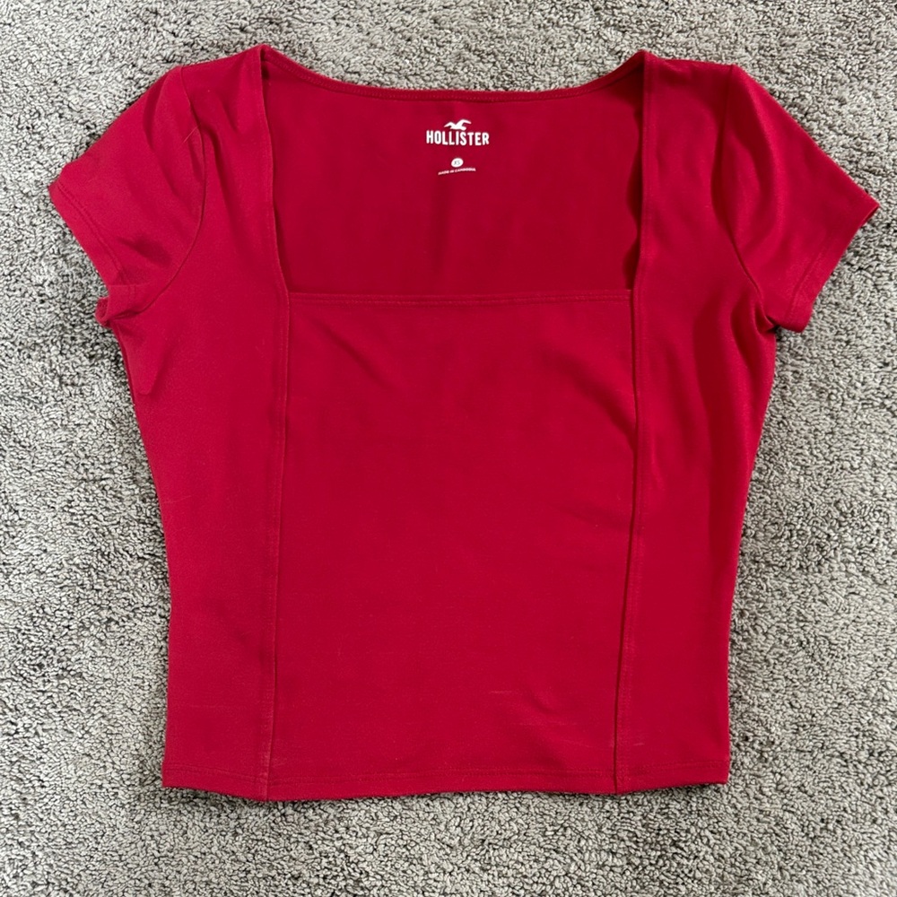 Hollister Red Short Sleeve Square Neck crop tee